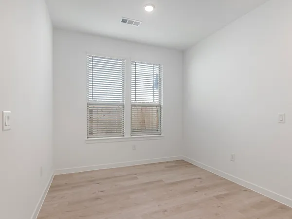 $2,190 | 15162 Wild Gully Way, Conroe, TX 77302
