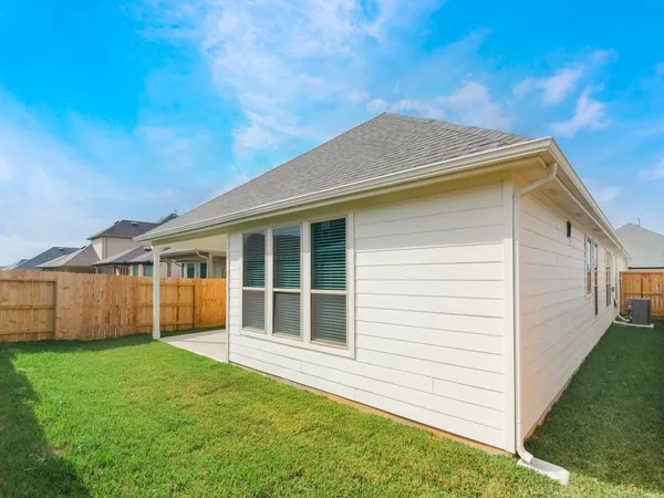 $2,190 | 15162 Wild Gully Way, Conroe, TX 77302