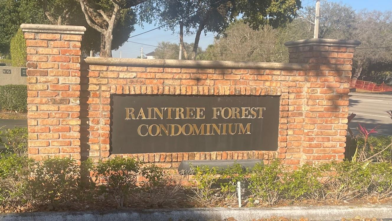 a sign broad on the side of a building