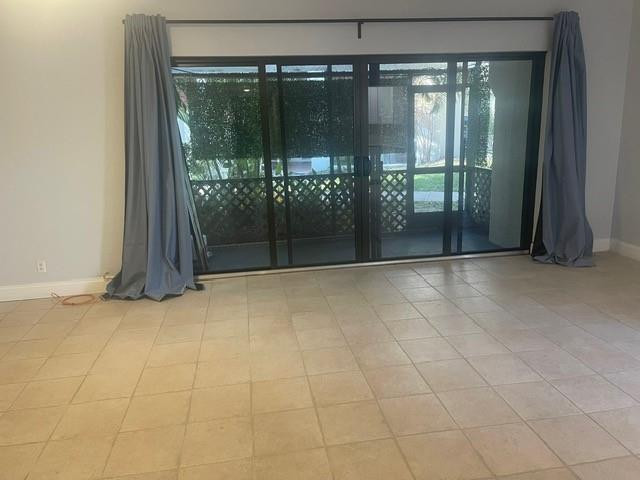 301 North Pine Island Road, Unit 110 Plantation, FL 33324 - Photo 5 of 13 a view of entryway