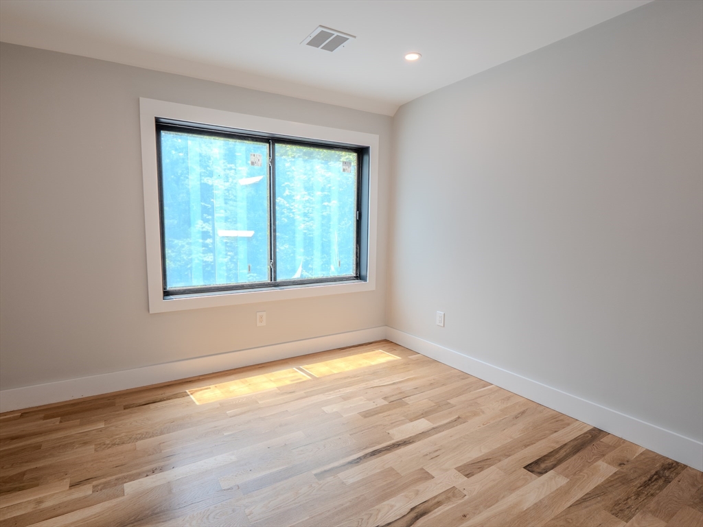 76 Center Street, Unit B Plympton, MA 02367 - Photo 21 of 31
