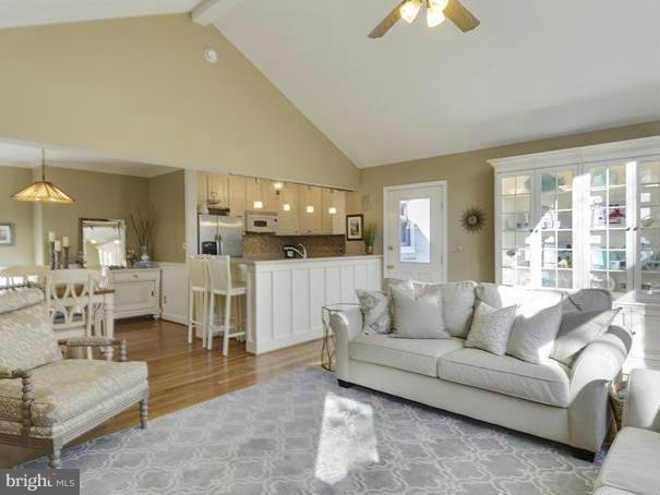 429 Range Road Towson, MD 21204 - Photo 12 of 30 Family Room