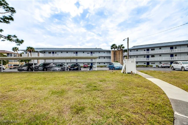 $64,900 | 1432 Tropic Terrace, Unit 1432, North Fort Myers, FL 33903