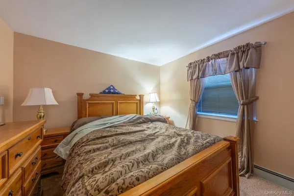 $785,000 | 40 East Lincoln Avenue, Massapequa, NY 11758