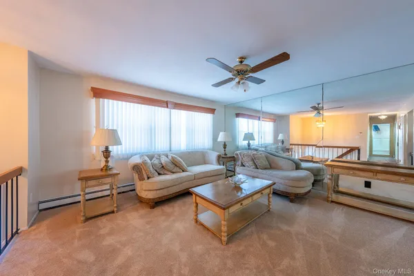 $785,000 | 40 East Lincoln Avenue, Massapequa, NY 11758