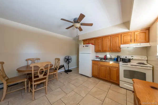 $785,000 | 40 East Lincoln Avenue, Massapequa, NY 11758