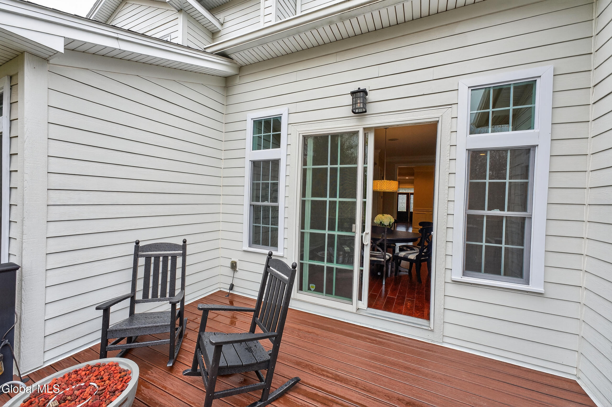 38 Cambridge Way Colonie, NY 12110 - Photo 52 of 57 Yard 2