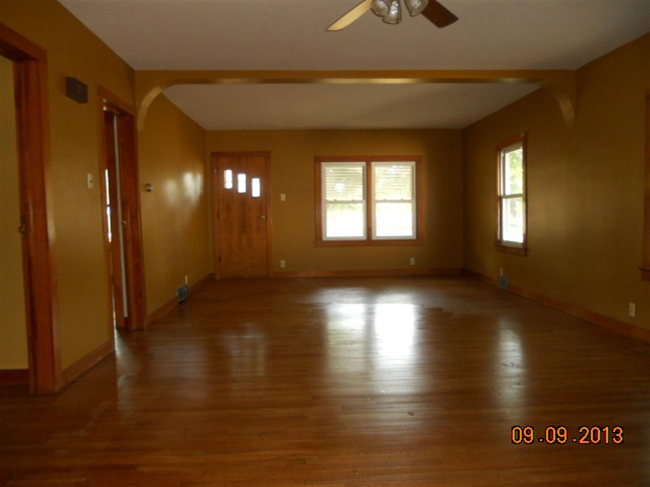 11580 North 1900th Road Good Hope, IL 61438 - Photo 3 of 8 Gallery Image 3