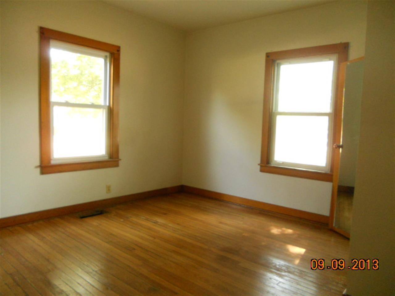 11580 North 1900th Road Good Hope, IL 61438 - Photo 4 of 8 Gallery Image 4
