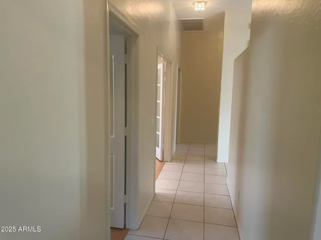 $2,200 | 2165 West Olive Way, Chandler, AZ 85248