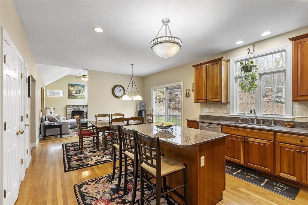 11 Sholan Circle Harvard, MA 01451 - Photo 21 of 40