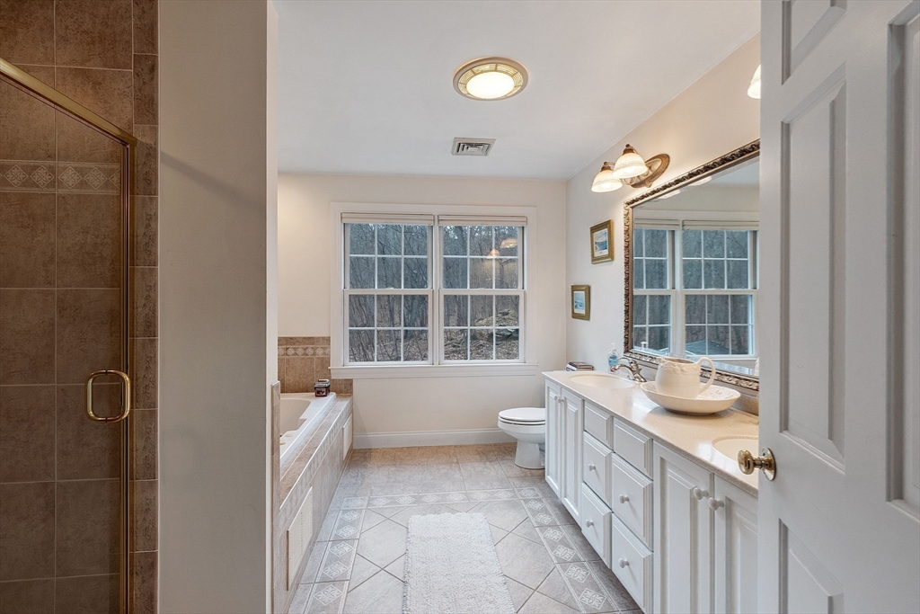 11 Sholan Circle Harvard, MA 01451 - Photo 31 of 40