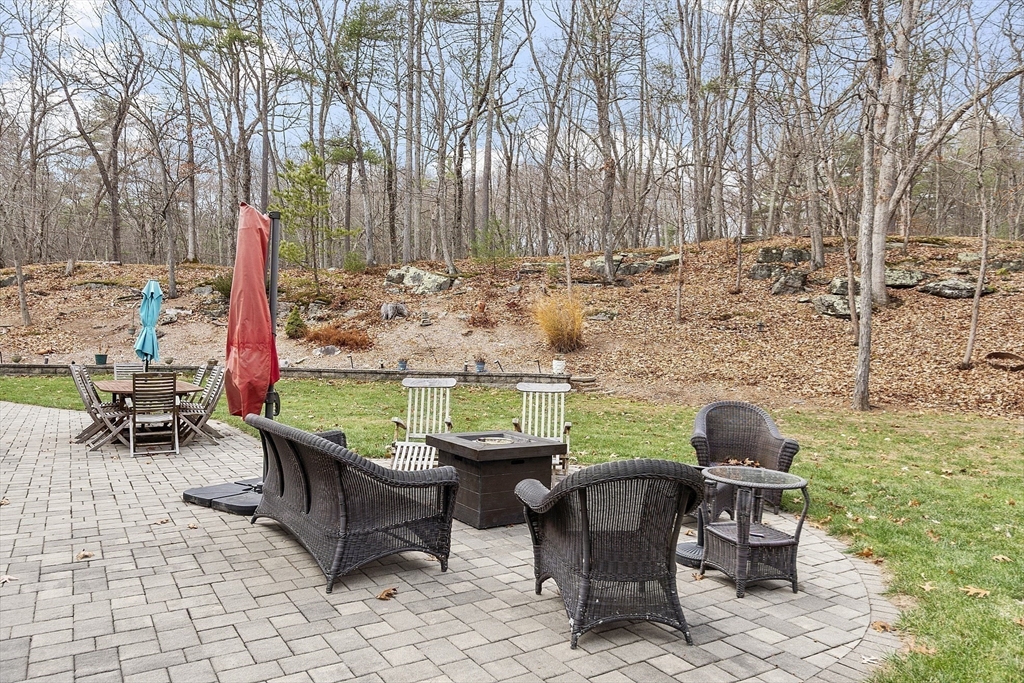 11 Sholan Circle Harvard, MA 01451 - Photo 8 of 40