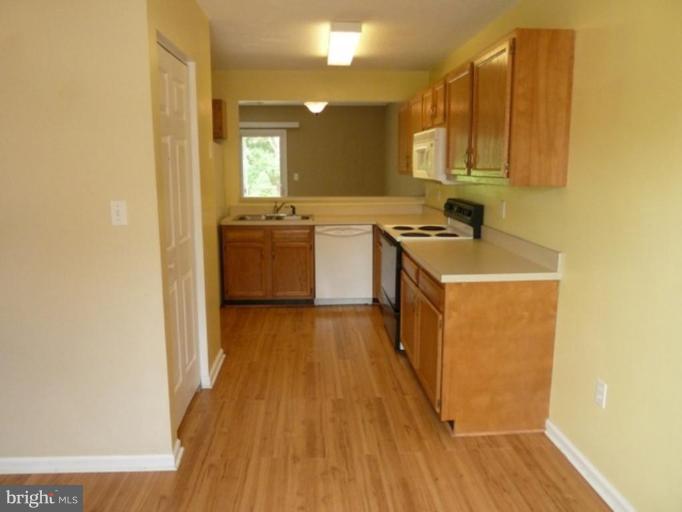 864 Ripplebrook Drive Culpeper, VA 22701 - Photo 16 of 24 Kitchen #2