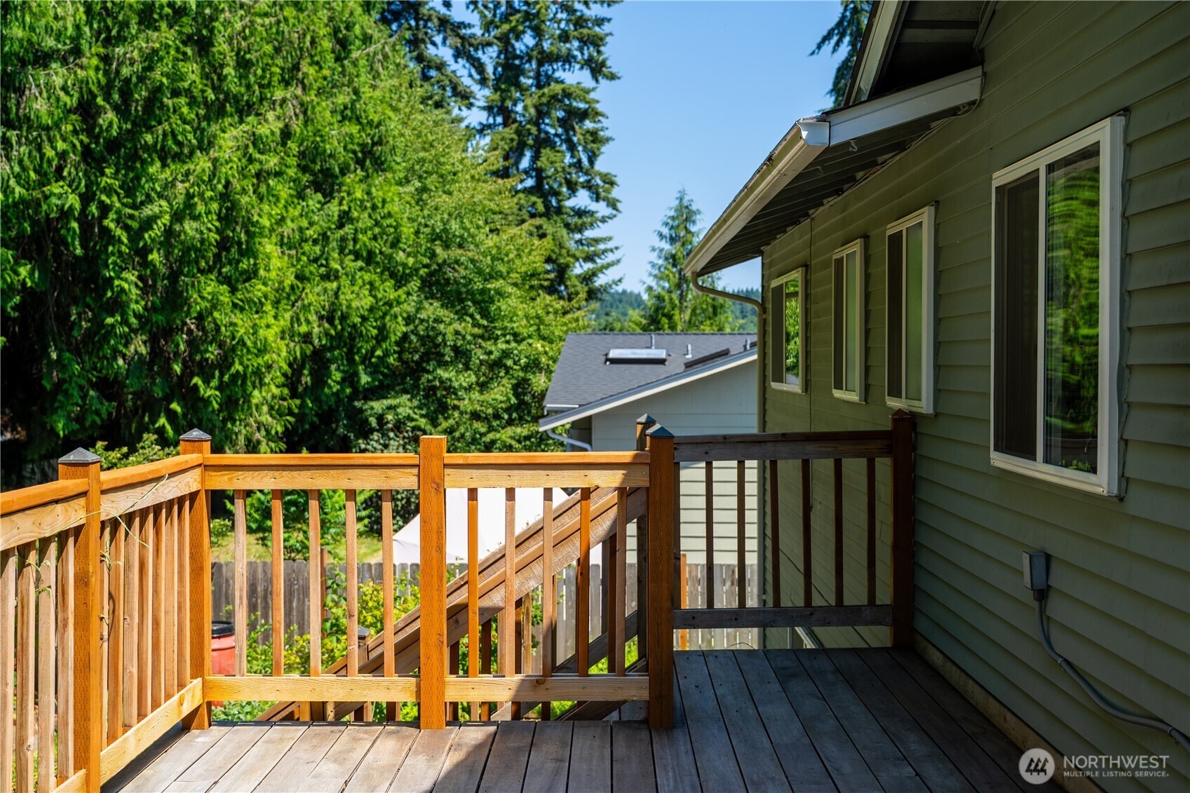 1127 204th Place Southeast Bothell, WA 98012 - Photo 33 of 40