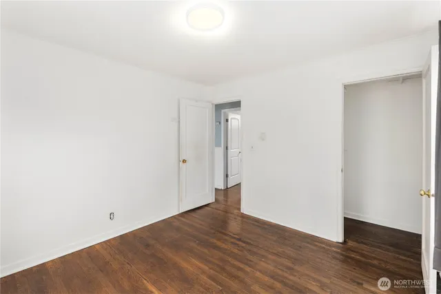 $295,000 | 1218 South Ridgewood Avenue, Tacoma, WA 98405