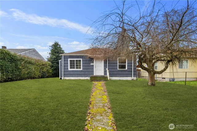 $295,000 | 1218 South Ridgewood Avenue, Tacoma, WA 98405