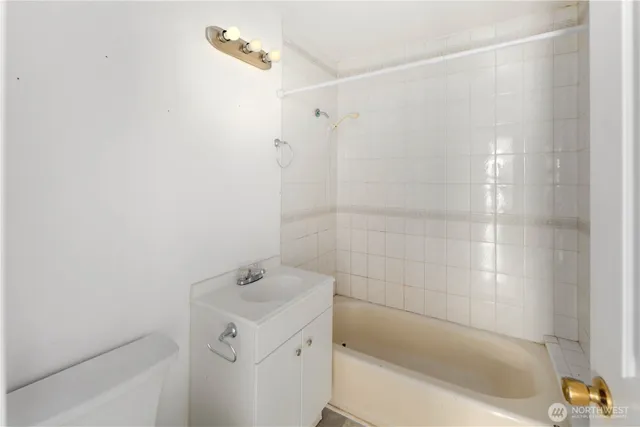 $295,000 | 1218 South Ridgewood Avenue, Tacoma, WA 98405