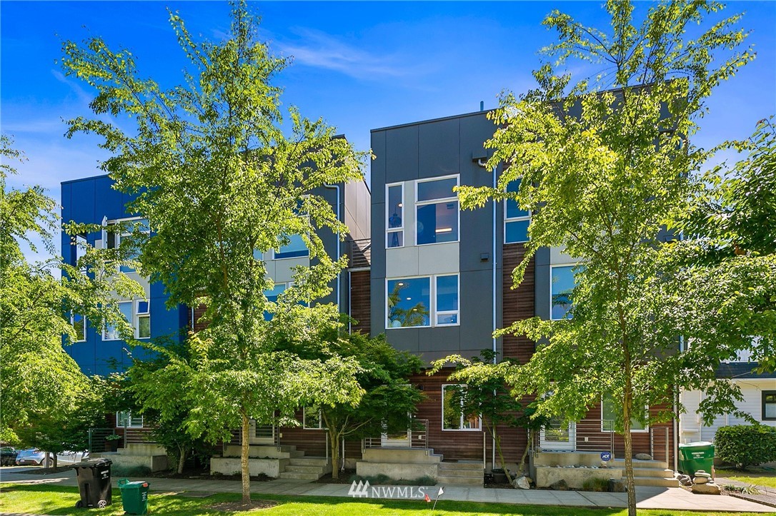 533 Howe Street Seattle, WA 98109 - Photo 29 of 38 Gallery Image 29