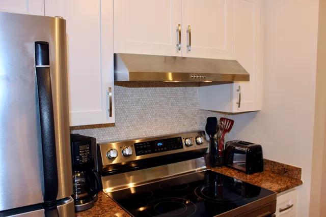 $2,900 | 3302 Tuscany Way, Boynton Beach, FL 33435