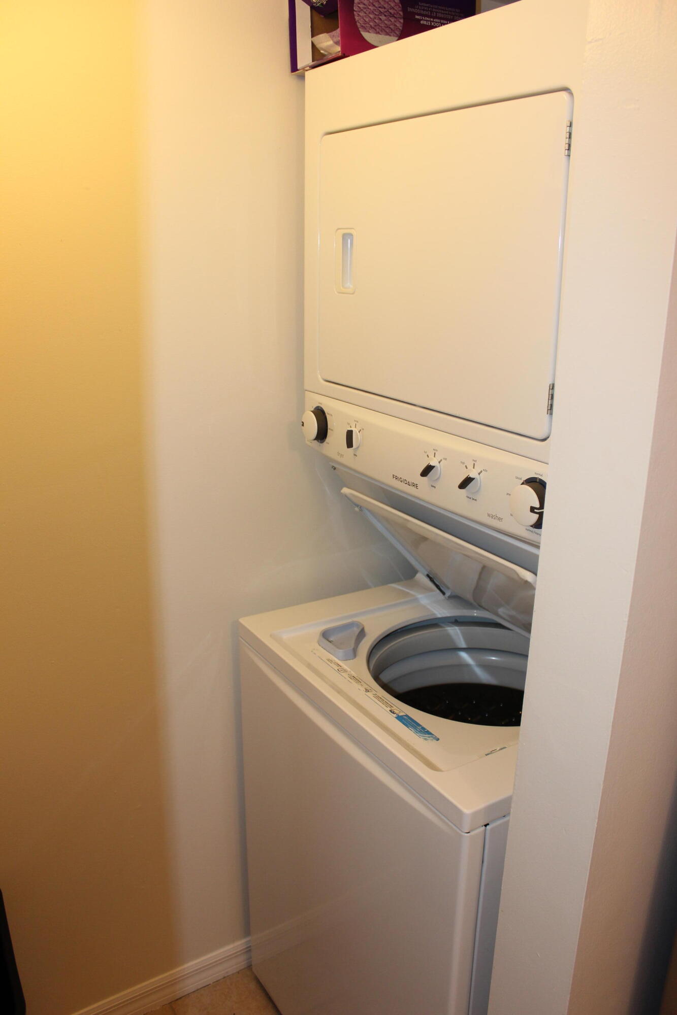 3302 Tuscany Way Boynton Beach, FL 33435 - Photo 40 of 62 a close up view of washer and dryer