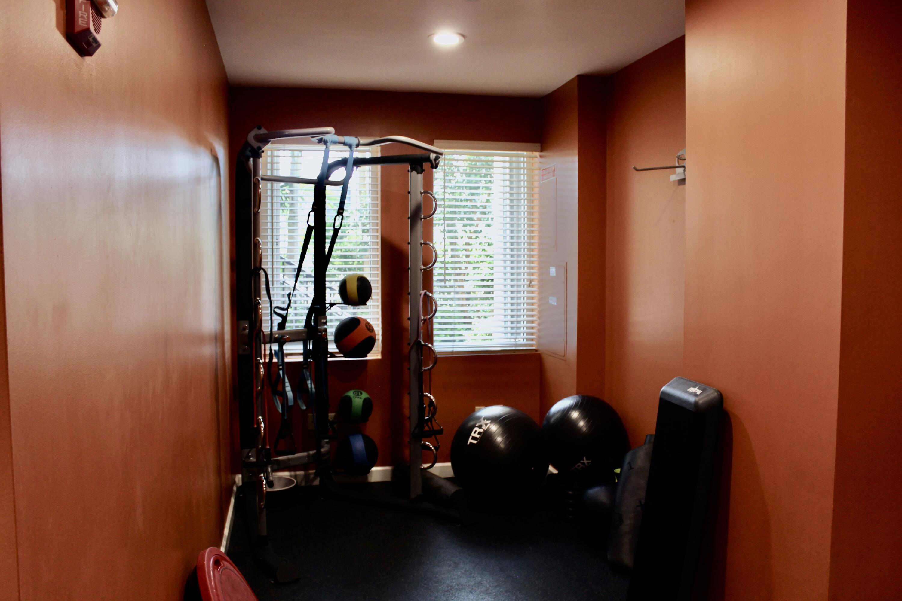 3302 Tuscany Way Boynton Beach, FL 33435 - Photo 51 of 62 a view of barbeque area with seating