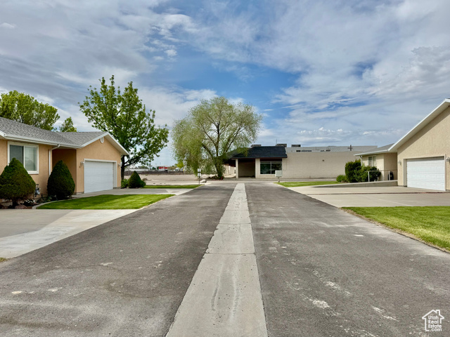 445 Topaz Boulevard, Unit 10 Delta, UT 84624 - Photo 25 of 28 View of street