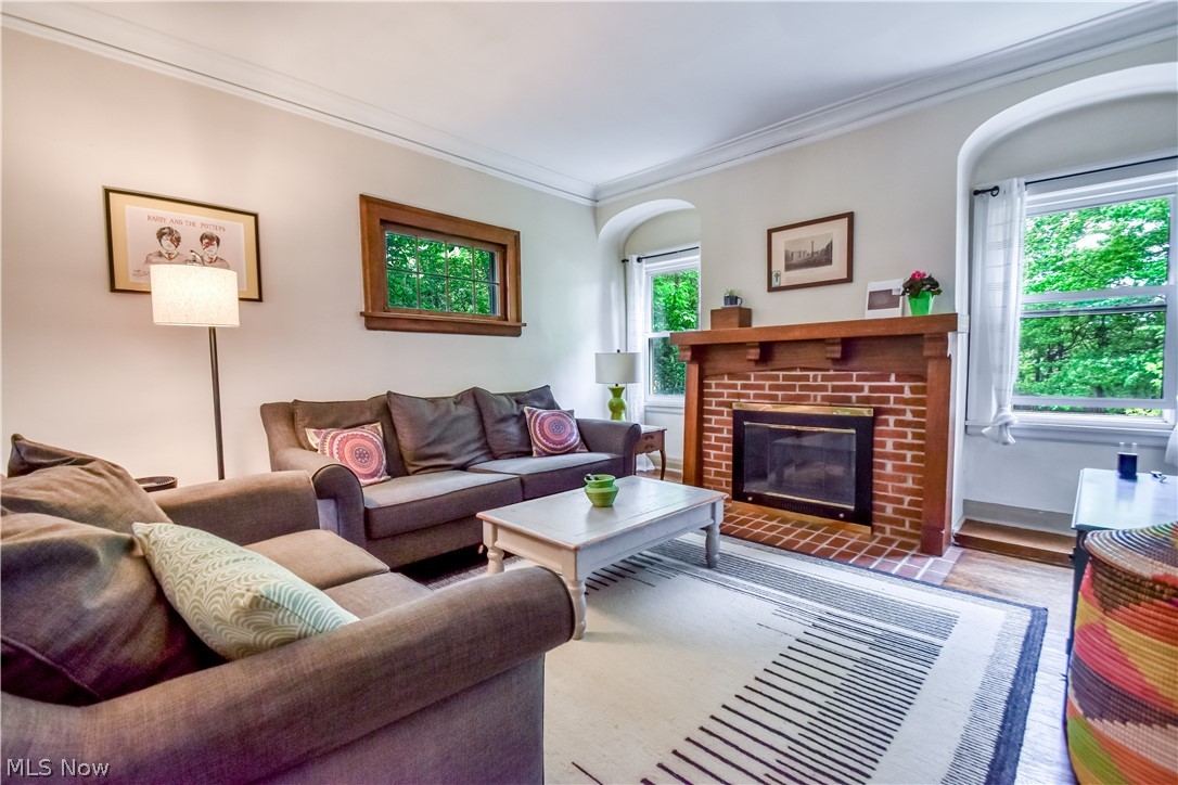 1220 Yellowstone Road Cleveland Heights, OH 44121 - Photo 9 of 34