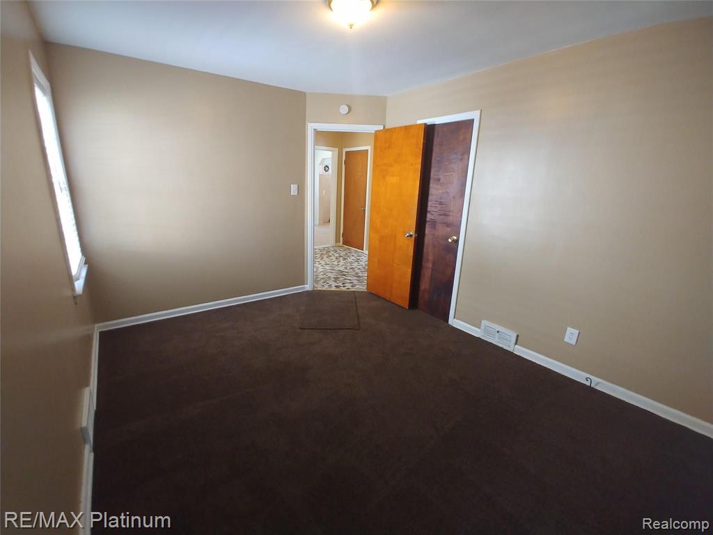 18934 Forrer Street Detroit, MI 48235 - Photo 10 of 21
