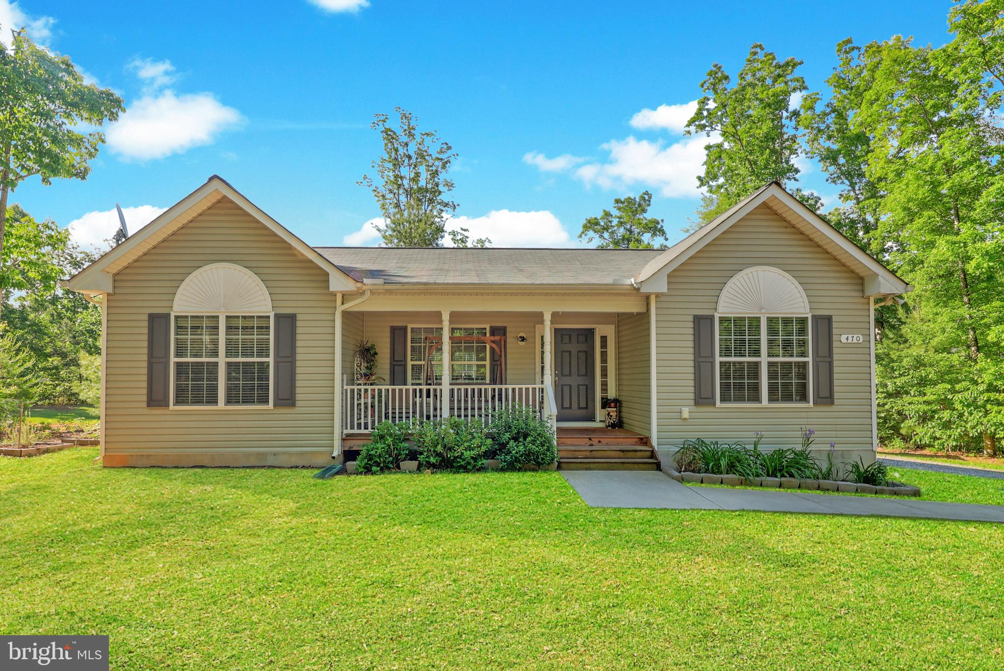 470 Jacoby Road Louisa, VA 23093 - Photo 1 of 16 front view of a house with a yard