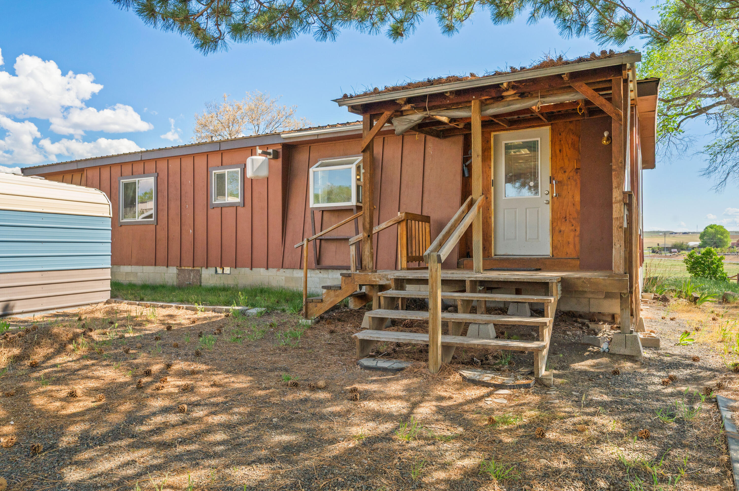 133 Southwest Tompsett Street Madras, OR 97741 - Photo 4 of 56