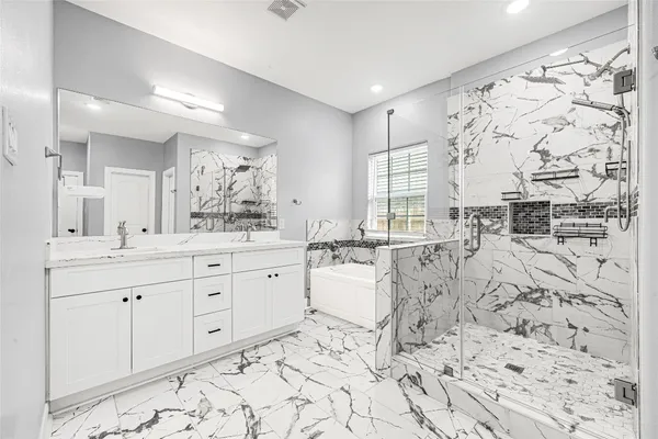 $2,800 | 15914 Tug Court, Crosby, TX 77532