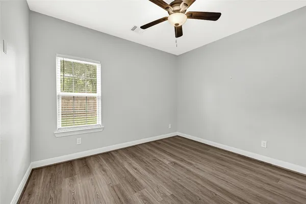 $2,800 | 15914 Tug Court, Crosby, TX 77532