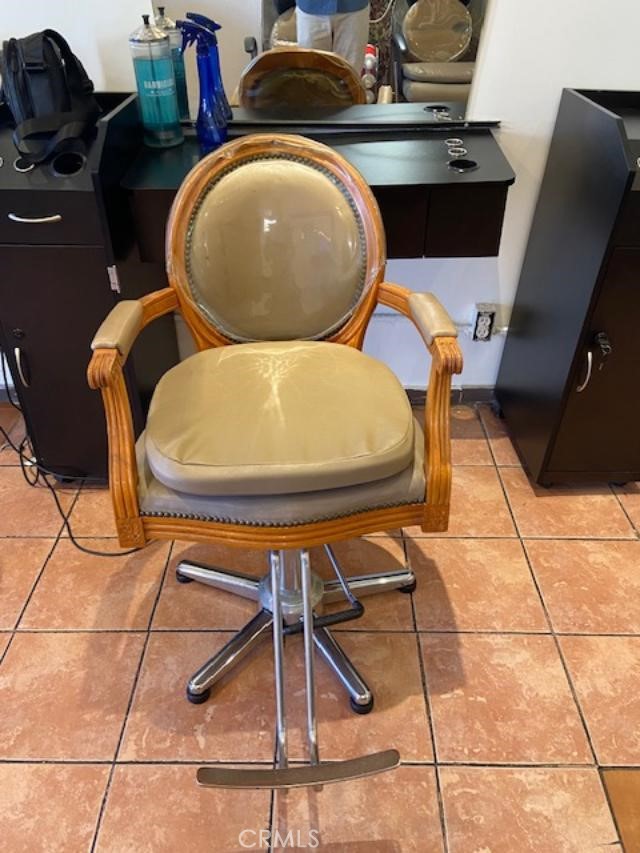 1056 East Walnut Street Pasadena, CA 91106 - Photo 21 of 25