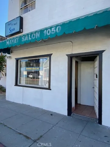 $1,000 | 1056 East Walnut Street, Pasadena, CA 91106