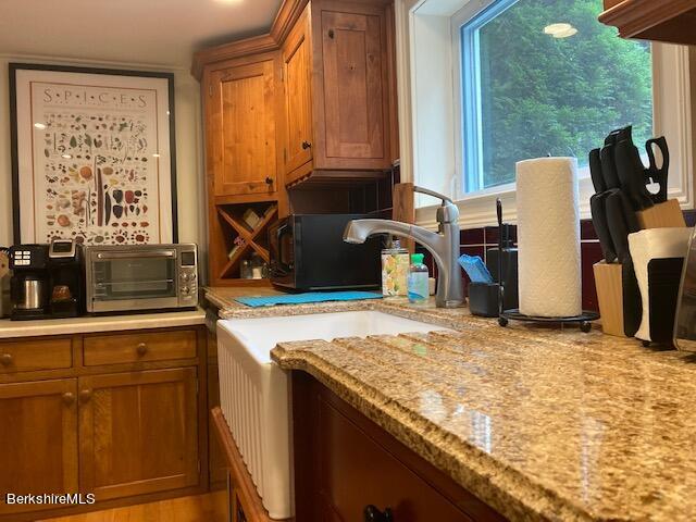 42 Stockbridge Road Great Barrington, MA 01230 - Photo 9 of 59 IMG_0270