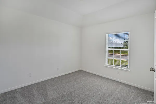 $252,900 | 16044 Imes Way, Lytle, TX 78052
