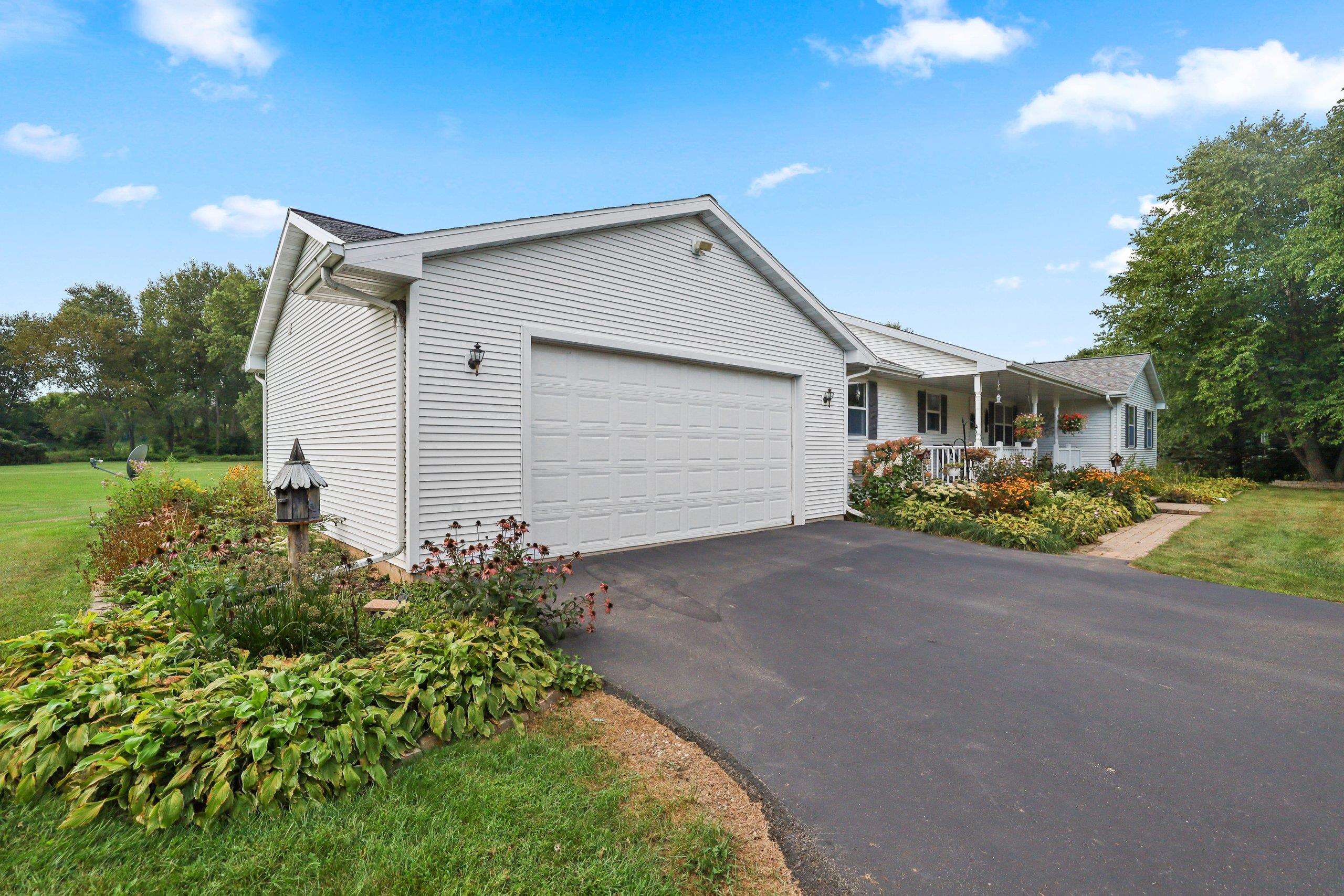 N831 Rabbit Road Fremont, WI 54940 - Photo 5 of 67 Gallery Image 5