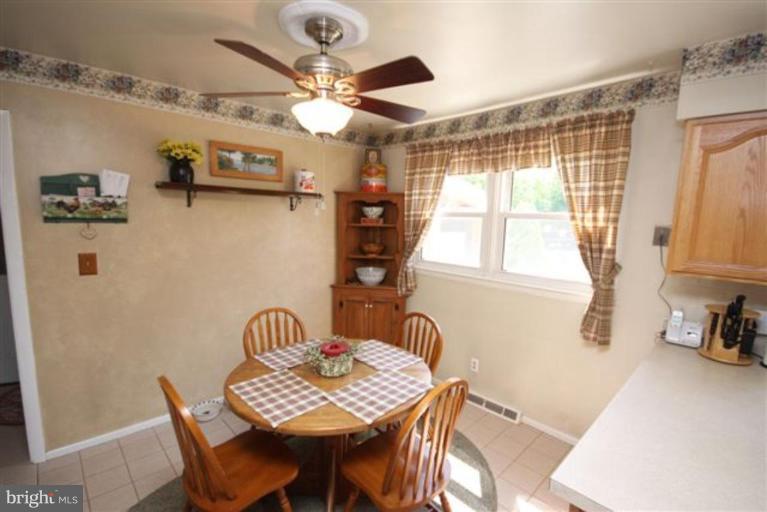 1904 Suffolk Road Finksburg, MD 21048 - Photo 14 of 16 Kitchen #2