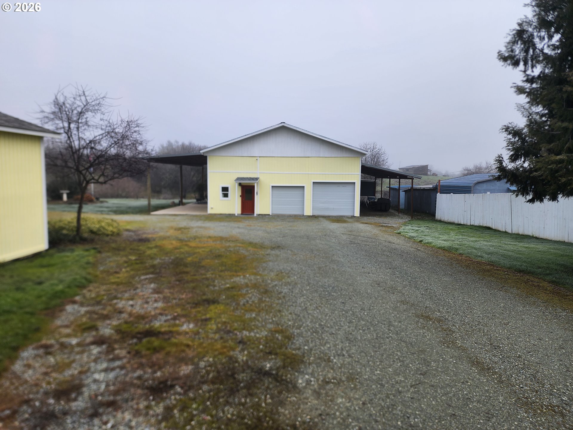 795 E Street Riddle, OR 97469 - Photo 11 of 40