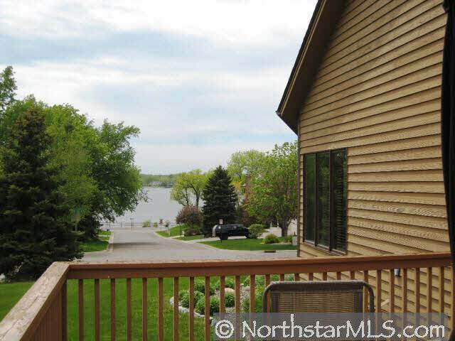 2720 Medicine Ridge Road Plymouth, MN 55441 - Photo 8 of 10