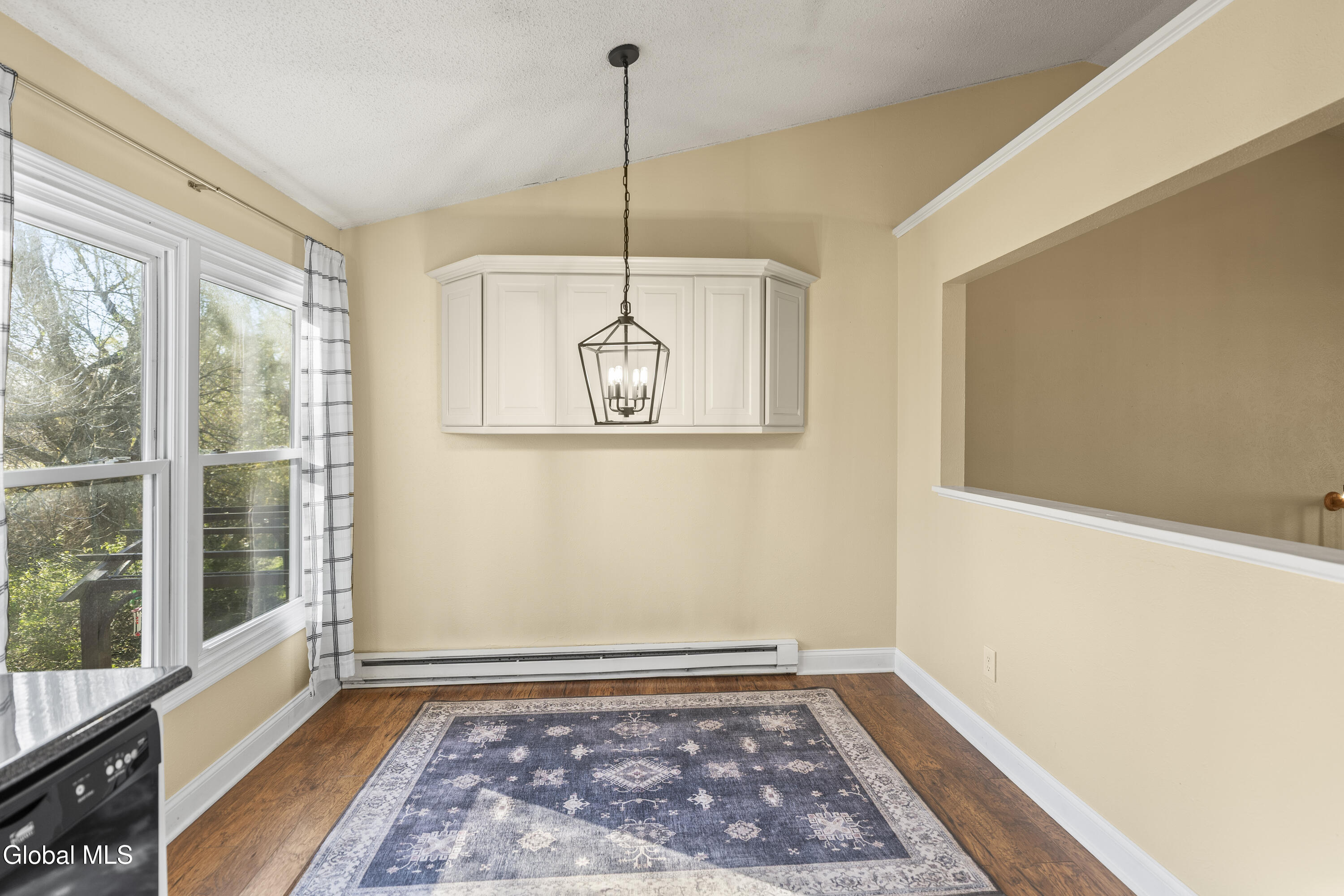 87 Algonquin Road Clifton Park, NY 12065 - Photo 13 of 30 DSC09865