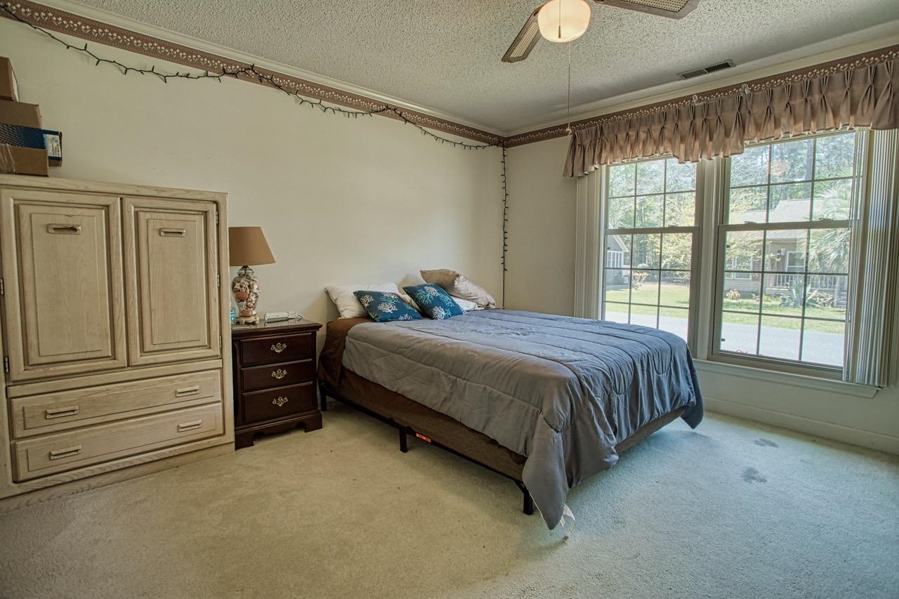 9460 Chicory Lane Murrells Inlet, SC 29576 - Photo 5 of 35