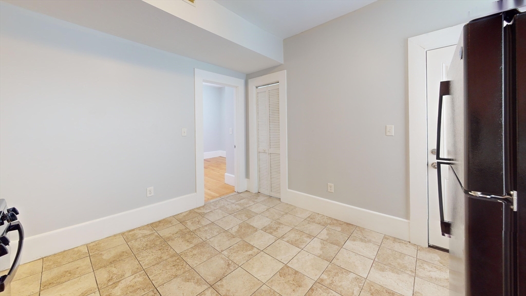 18 Rowell Street, Unit 3 Boston, MA 02125 - Photo 2 of 12