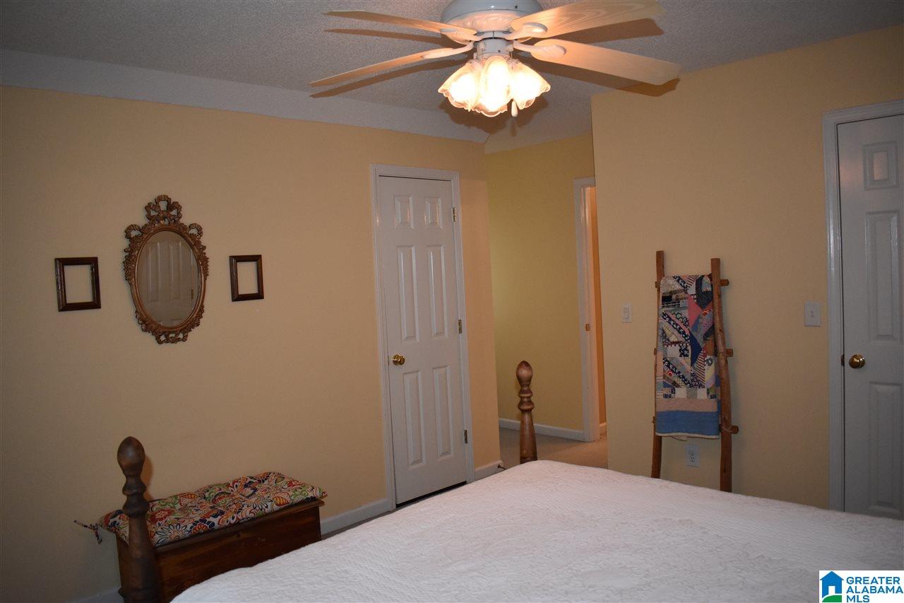 609 Park Forest Lane Alabaster, AL 35007 - Photo 32 of 40