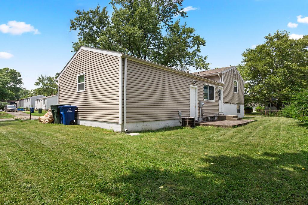 2320 Weyburn Road Columbus, OH 43232 - Photo 25 of 26