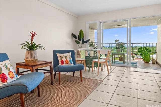 $699,000 | 14 Aulike Street, Unit 904, Kailua, HI 96734