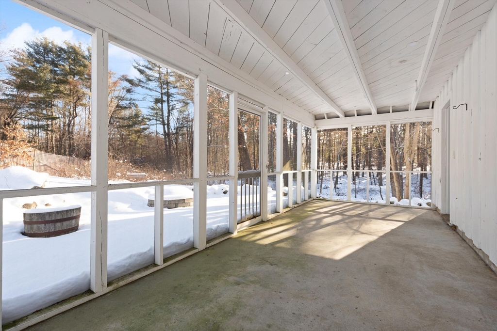 598 Peakham Road Sudbury, MA 01776 - Photo 7 of 36