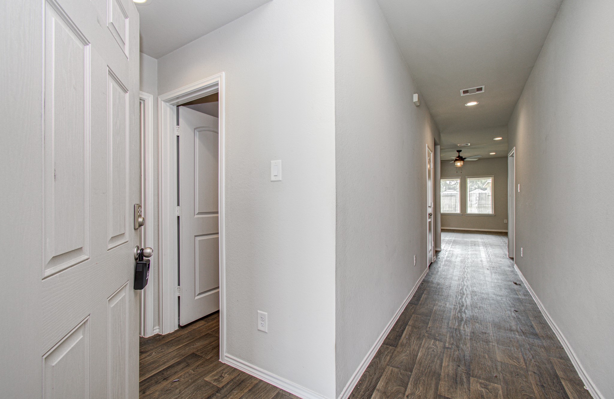 23719 Harrow Field Ln Spring Spring, TX 77373 - Photo 7 of 46 Gallery Image 7