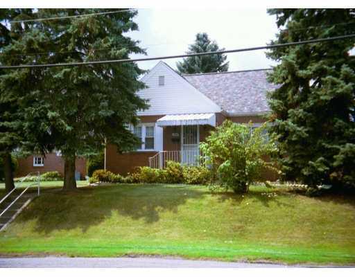2200 Ridge Road Monaca, PA 15061 - Photo 1 of 3 Exterior Front.